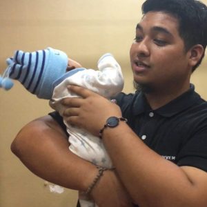 Rupanya ini cara yang betul untuk longgarkan kahak bayi.